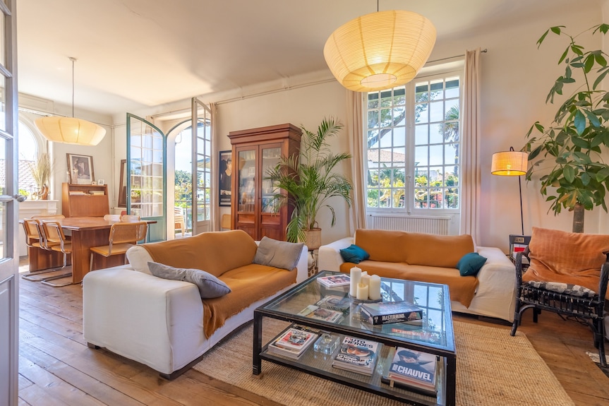 Family Basque House In Anglet Large Landscaped Garden, 5 Bedrooms, Beach 1.9 Km Away - 비아리츠