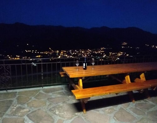 Country House 'Autxikoborda Bajo' with Mountain View, Private Garden and Wi-Fi