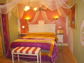 1 chambre, accès au Wi-Fi (inclus), literie fournie