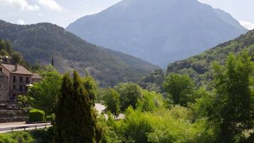 Vue depuis lâhĂ©bergement