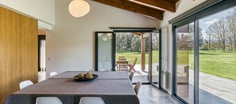 Villa 'La Solfa' with Mountain Views, Wi-Fi and Air Conditioning