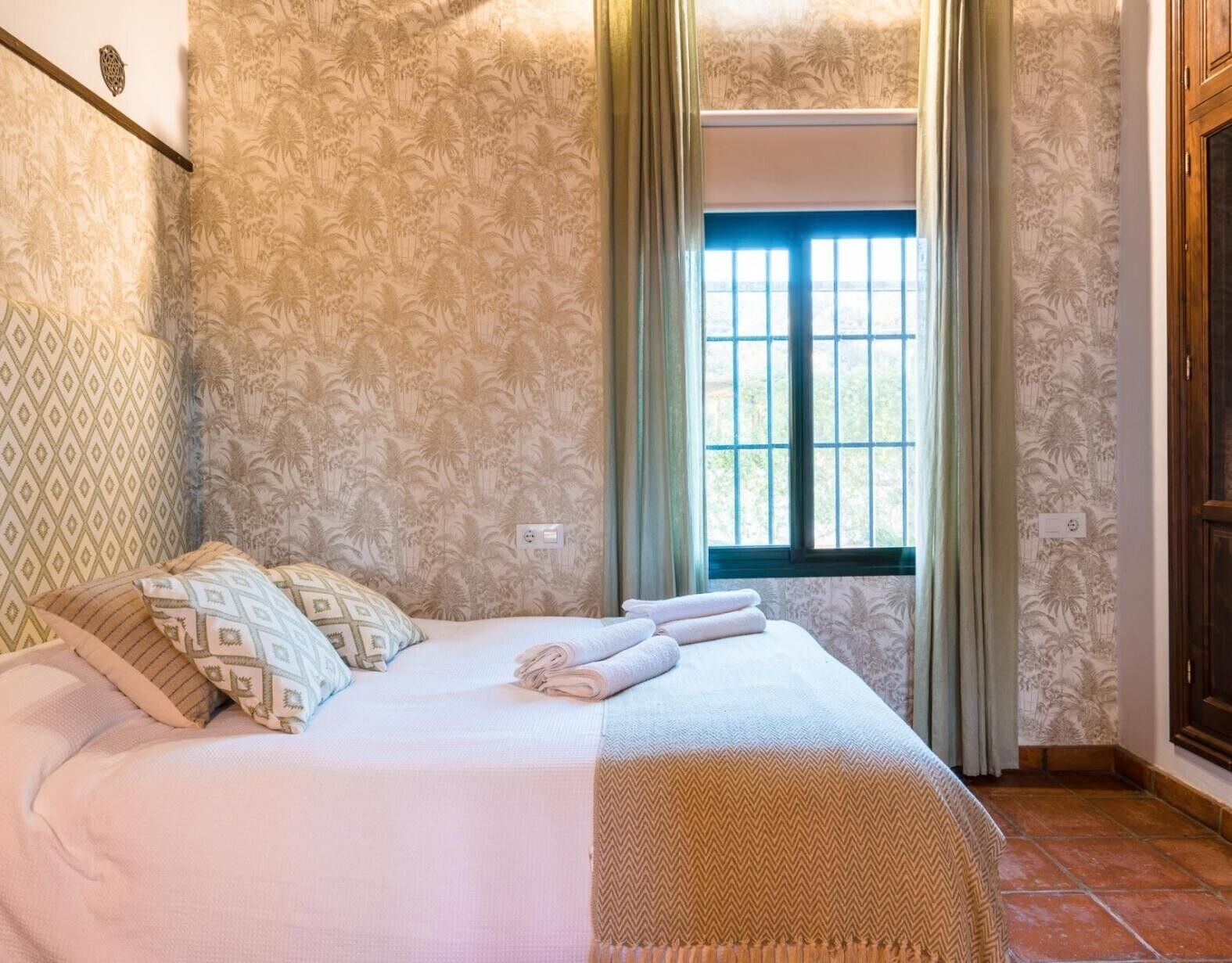 8 slaapkamers, gratis wifi, beddengoed