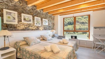 2 chambres, Wi-Fi gratuit, draps fournis