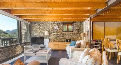Landhaus 'Casa Guillem 3' mit Seeblick, Wi-Fi und Klimaanlage