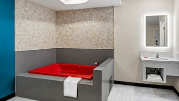 1 King Bed with Jetted Tub | 1 bedroom, desk, free WiFi