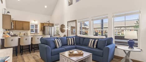 Smart TV, fireplace, offices
