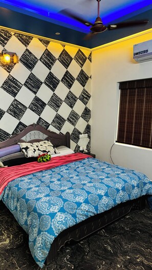 5 Schlafzimmer, Bügeleisen/Bügelbrett, WLAN