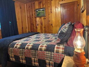 2 soverom, strykejern/-brett, wi-fi og sengetøy