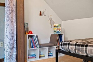 3 bedrooms, free WiFi, bed sheets