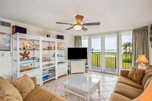 Fernseher, DVD-Player