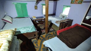 3 chambres, fer et planche Ă repasser, Wi-Fi, draps fournis