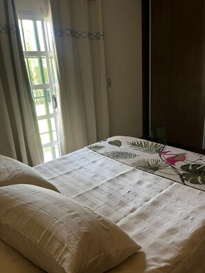 2 bedrooms, WiFi, bed sheets - Comfortable Duplex in Villa Ramallo (Villa Ramallo)