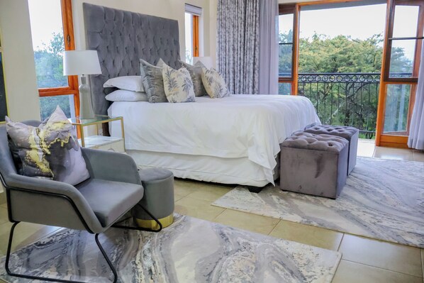 6 Schlafzimmer, Bügeleisen/Bügelbrett, Internetzugang, Bettwäsche