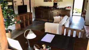 Unclassified image, 2 of 20, button - Beachfront Oasis in Mahambo, Madagascar - Chalet Retreat (Namahoaka)