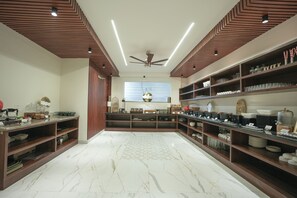 Daily buffet breakfast for a fee - Kaashvi Residency - Managed by Atithi House (Greater Noida)