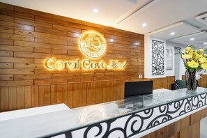 Reception - Coral Cove Hotel (Da Nang)
