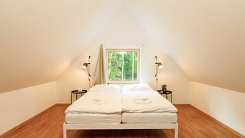 Villa | 2 bedrooms, bed sheets