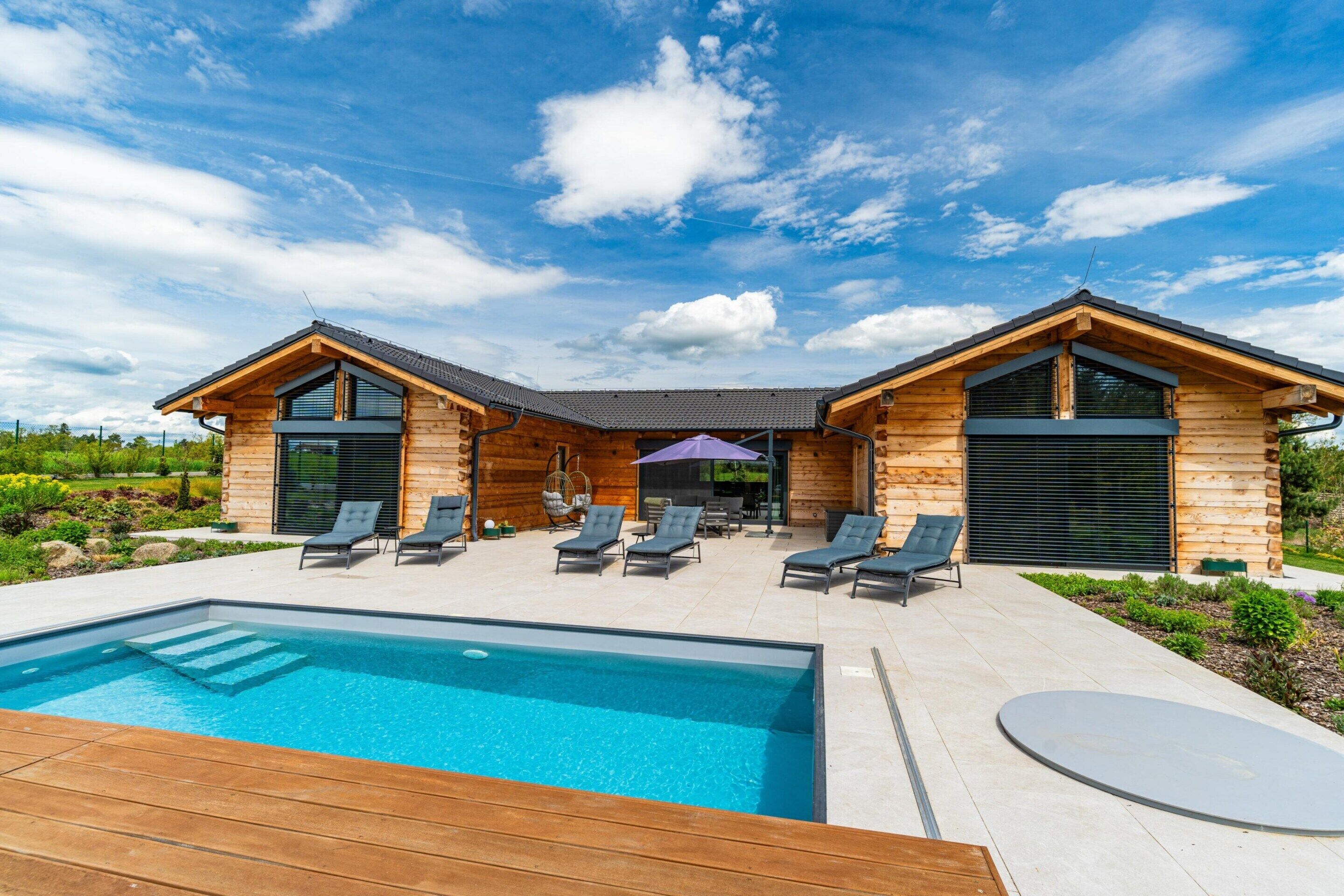 Villa | Pool | Indoor pool, outdoor pool