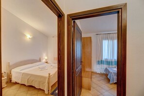 2 camere, culla da viaggio, Wi-Fi gratuito, lenzuola