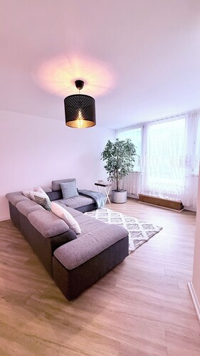 Cozy Cove, spacious apartment in Olten Switzerland near Railway station | WiFi