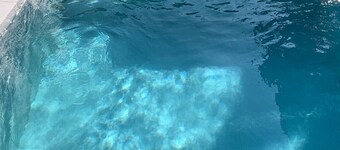 Luxury 3-bedrooms family pool villa with AC and WiFi in good location Hangdong