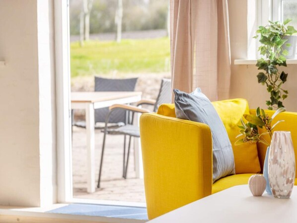 House | Interior - Charming Seaside Escape - By Traum Ferienwohnungen (Hjørring)