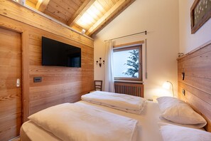 2 sovrum, gratis wi-fi och sÀngklÀder