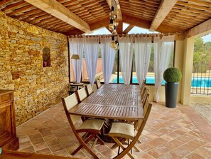 Dining - Provencal villa near the beach for 10/12 people (Ceyreste)