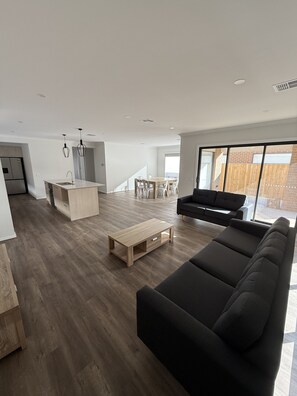 Living area - Big & Beautiful Modern Home, Ensuite with every Bedroom! Close to everything (Wyndham Vale)
