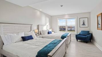 2 bedrooms, WiFi, bed sheets, wheelchair access