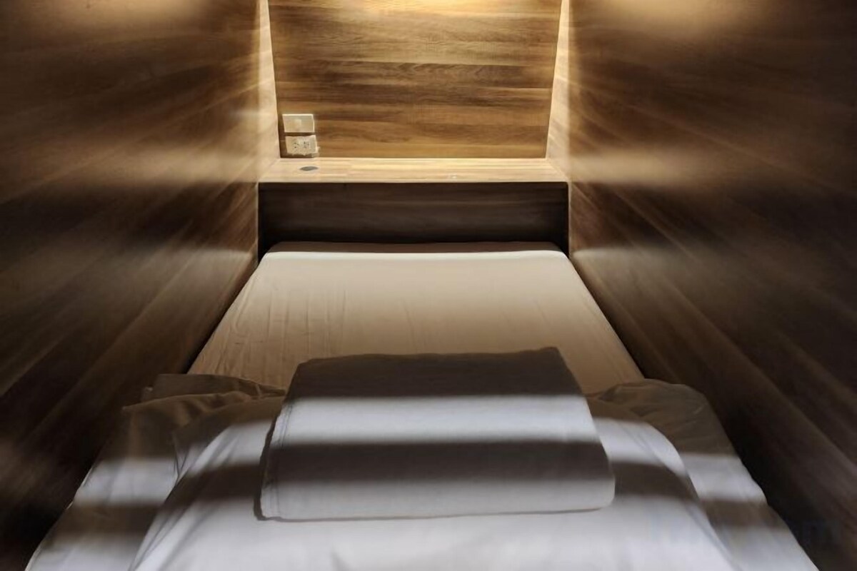 Lower Bunk Bed In Mixed Dormitory Room (Mixed Gender)