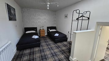 Apartment | 3 bedrooms, free WiFi, bed sheets