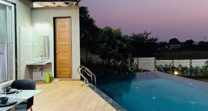 Tikona Villa 4BHK Luxury Villa in Pimplad Nashik with WiFi, AC, Swimming Pool
