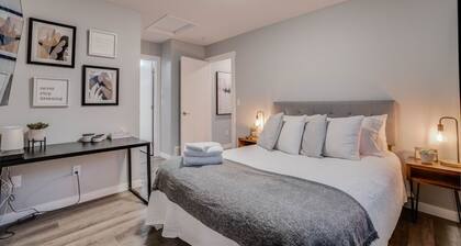 Chandler - Central 5 Bdrm Home, Workspaces & Wifi