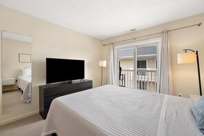 2 bedrooms, desk, WiFi, bed sheets - Nicely Updated Two Bedroom Bayside OC Condo (Ocean City)