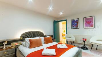 1 bedroom, iron/ironing board, free WiFi, bed sheets