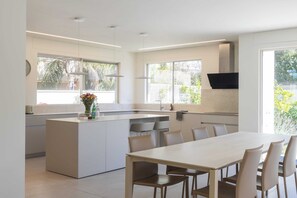 Dining - Carmelo M Sea View Villa (Herzliya)