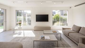 TV, offices