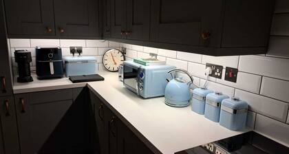 2 Bedroom Barn Conversion in Bower Hinton, Somerset.