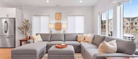 TV, stereo, offices