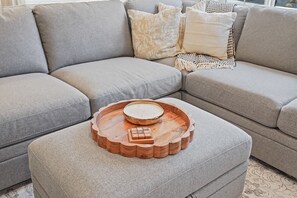 Interior - The Townhouse on Highland  – Near Greenbelt (Boise)