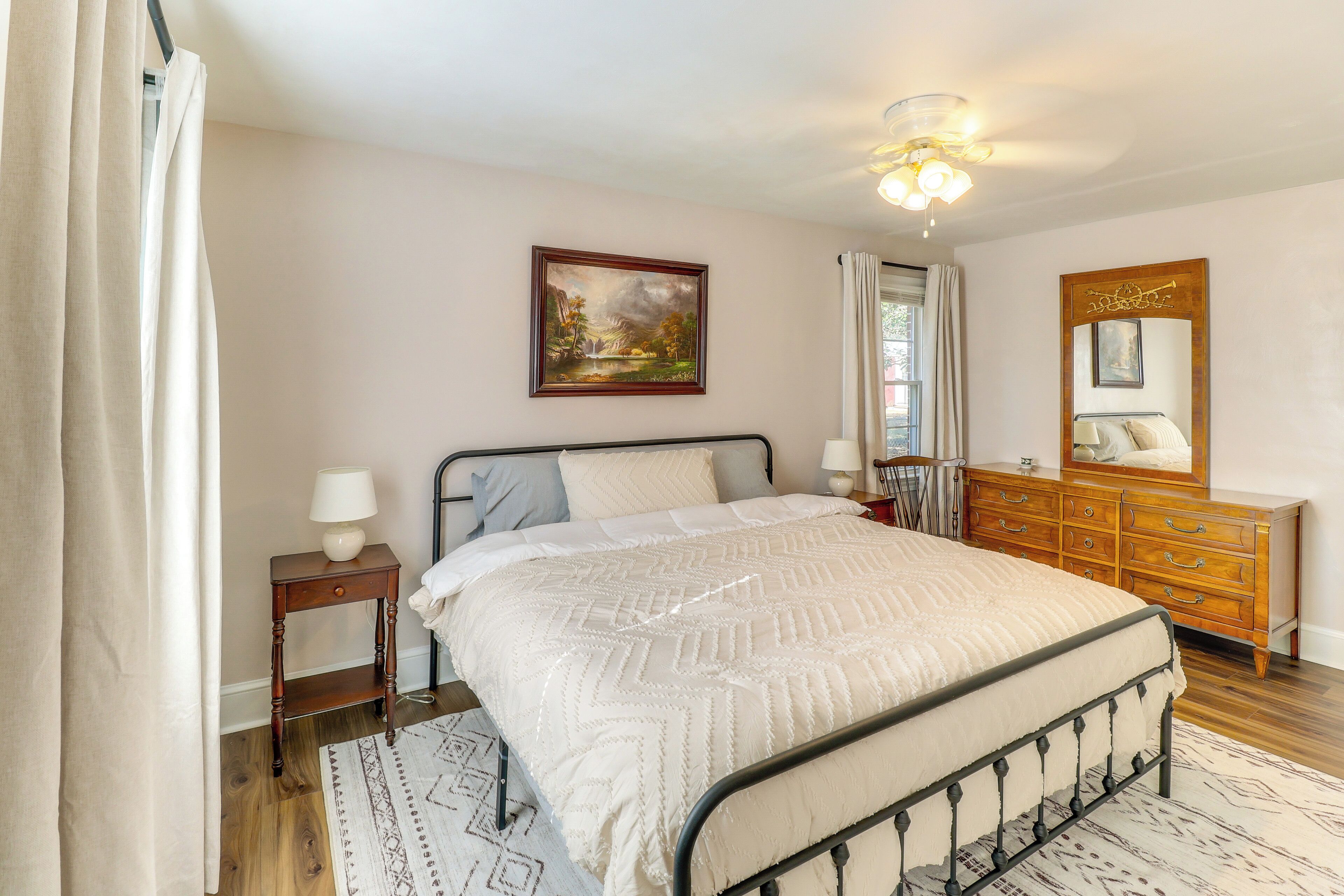 House (2 Bedrooms) | Interior