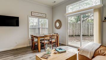 Apartemen (3 Bedrooms) | Interior