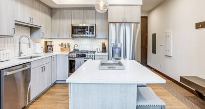 Walk to Cooper Creek Square: Condo w/ Hot Tub!