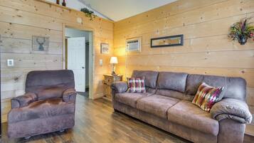 Rumah (4 Bedrooms) | Interior
