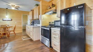 Rumah (4 Bedrooms) | Interior