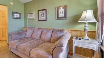 Rumah (1 Bedroom) | Interior