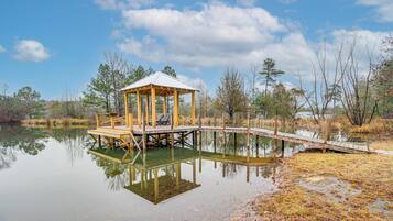 Rumah (3 Bedrooms) | Bagian depan properti