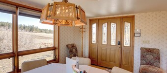 Mtn-view Retreat Near Hiking in Bayfield!