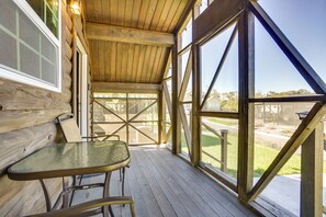 Interior - Bayou Cabin w/ Heated Pool Access Near Nola! (Marrero)